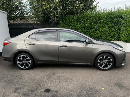 2017 Toyota Corolla 1.4 D-4D SOL 4DR €12,950