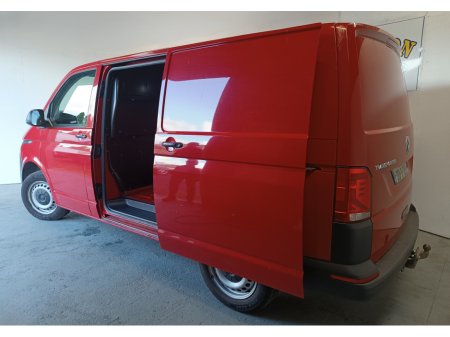 2020 Volkswagen Transporter T6 28 PVS TDI 110H 110HP MANUAL 5SPEED 5DR €19,800 thumbnail