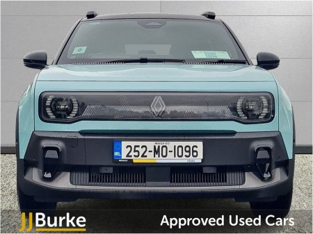 2025 Renault 4 Iconic 52kWh 150hp €34,500