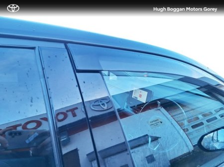 2023 Toyota Corolla LUNA SPORT HB 4DR AUTO thumbnail