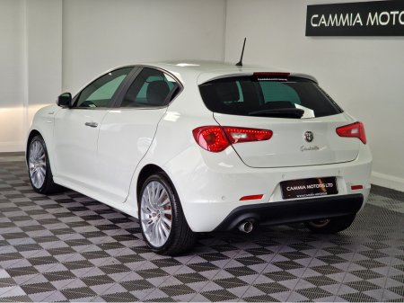 2013 Alfa Romeo Giulietta ALFA ROMEO 1.4T SPORTIVA 4DR AUTO* LEATHER HEATED SEATS*BLUETOOTH AUDIO*TRADE INS WELCOME*VIEWINGS AVAILABLE 7 DAYS A WEEK* €12,900