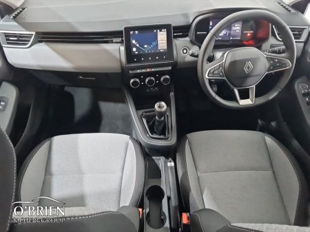 2025 Renault Clio TCe 90 Evolution €23,900