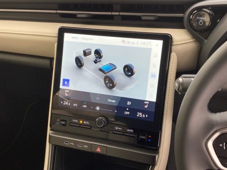 2025 Lexus LBX Elegant €39,950 thumbnail