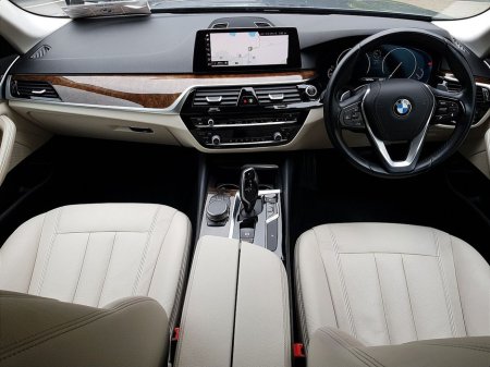 2019 BMW 5 Series 520d SE €29,995