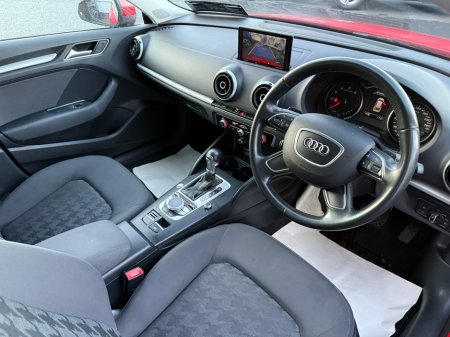 2015 Audi A3  €13,990