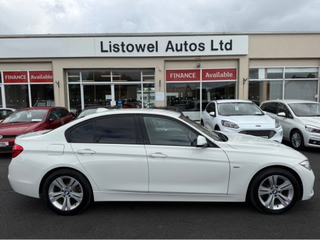 2017 BMW 3 Series SPORT 320D AUTOMATIC * REAR VIEW CAMERA, REVERSE SENSORS, FOLDING MIRRORS, POWER ADJUSTABLE SEATS, DUAL ZONE CLIMATE CONTROL, 2 KEYS, COMES WITH 2 YEAR NEW NCT, ISOFIX CHILD SEAT ANCHOR POINTS* €20,950