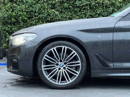 2019 BMW 5 Series 520d M-SPORT * READY TO DRIVE AWAY TODAY * // LEATHER HEATED SEATS // 19" M-SPORT ALLOYS // PARKING SENSORS FRONT & REAR €27,900 thumbnail