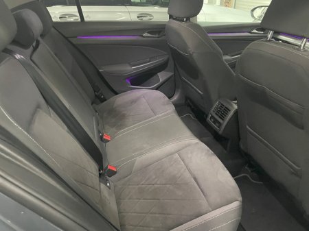 2021 Volkswagen Golf 1.5 eTSI 150HP Style DSG MHEV €19,995 thumbnail