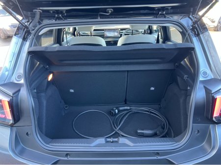 2026 Citroen C3 eMax BEV 320 44kWh 113HP €27,800 thumbnail