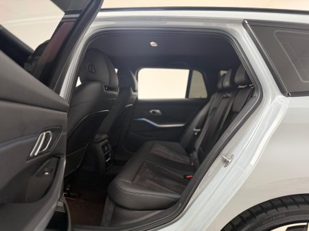 2022 BMW 3 Series 330E M SPORT €39,990 thumbnail