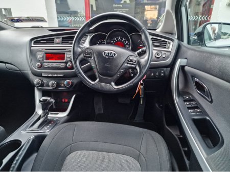 2017 Kia Ceed AUTOMATIC-1.6 CRDI-LOW MILEAGE €10,450 thumbnail