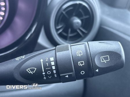 2020 Hyundai i10 Deluxe Plus thumbnail