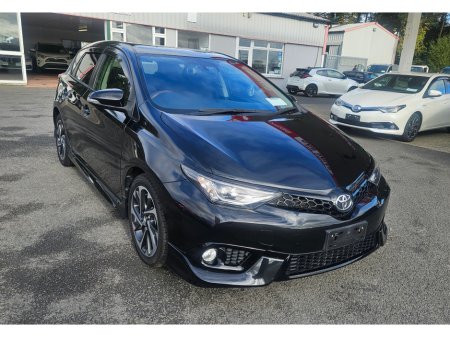 2016 Toyota Auris Toyota Auris 2016 petrol