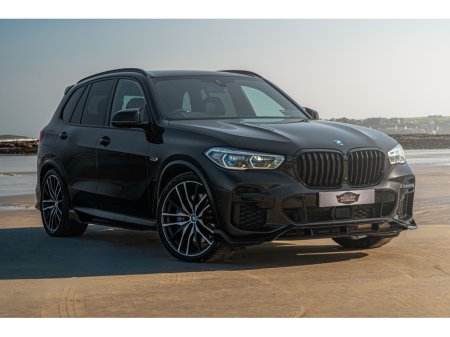 2022 BMW X5 XDRIVE45E M SPORT WITH PERFORMANCE AUTO TOP SPEC.