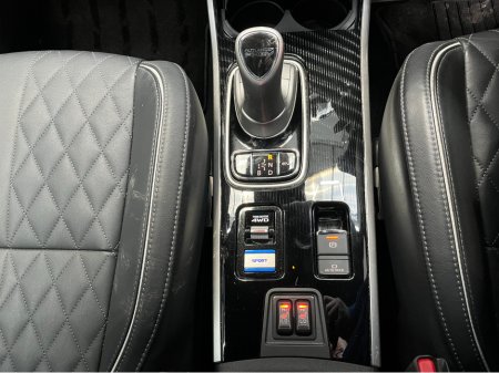 2019 Mitsubishi Outlander €22950! 2019 MITSUBISHI OUTLANDER PHEV G PREMIUM PACKAGE 2.4 AUTOMATIC / 360° PARKING CAMERA / CRUISE CONTROL / ELECTRIC MEMORY & HEATED SEATS / PADDLE SHIFTERS €22,950 thumbnail