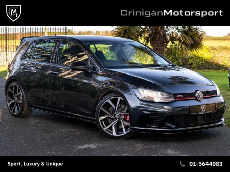 2016 Volkswagen Golf GTI Club Sport