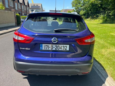 2017 Nissan Qashqai 1.5 DSL SV €11,950 thumbnail