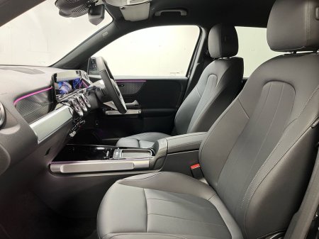 2025 Mercedes-Benz EQB 250+ Sport Executive - Reversing Camera - Ambient Lighting - Sat Nav - Climate Control - Heated Seats - Apple CarPlay/Android Auto thumbnail