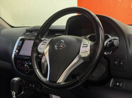 2021 Nissan Navara DCI TEKNA #27 €24,950 thumbnail