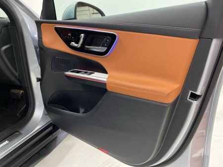 2025 Mercedes-Benz GLC Class GLC 220 D 4MATIC AMG Line €78,950 thumbnail