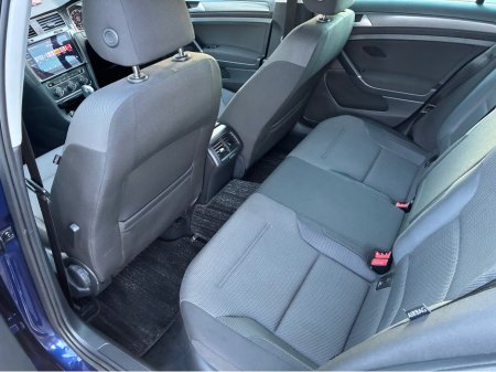 2018 Volkswagen Golf 1.2i TSI Petrol Automatic Comfortline €17,500 thumbnail