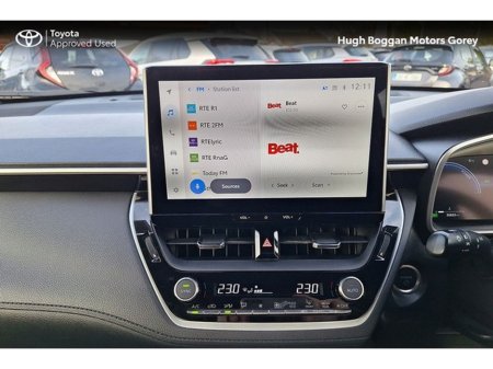 2024 Toyota Corolla Cross CROSS LUNA 1.8 €35,950 thumbnail