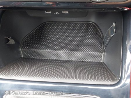 2025 Skoda Fabia MONTE CARLO 1.0TSI 95HP €28,730 thumbnail