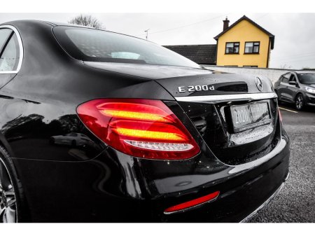 2020 Mercedes-Benz E Class E200d AMG Auto €34,850 thumbnail