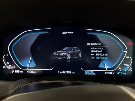 2021 BMW 3 Series 330e Sport Pro Auto PHEV €32,995 thumbnail