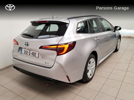 2024 Toyota Corolla COROLLA PROFESSIONAL (N1) €34,000