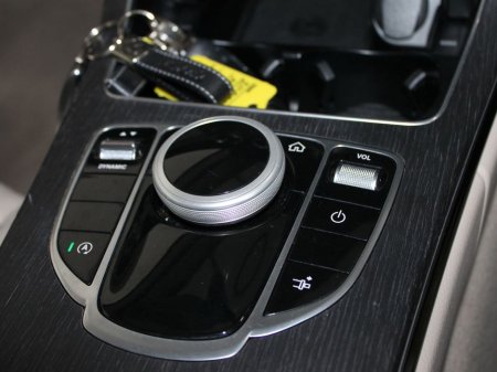 2021 Mercedes-Benz C Class C 180 2DR Auto €37,999 thumbnail