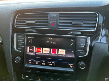 2017 Volkswagen Golf HIGHLINE AUTOMATIC 1.4 PETROL //HIGH SPEC//LOW MILES//KEYLESS ENTRY//REVERSE CAMERA//ADAPTIVE CRUISE CONTROL//BLIND SPOT WARNING// €16,950 thumbnail