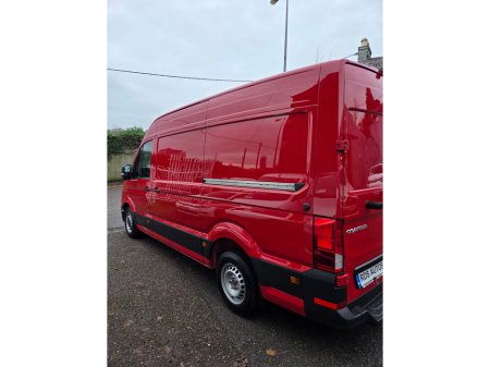 2018 Volkswagen Crafter 30 MWB 140HP MANUAL 6SPEED FWD HR 5DR €15,000 thumbnail