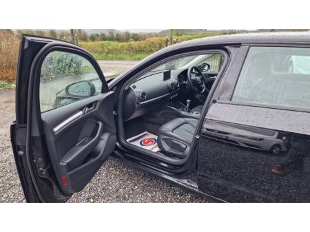 2015 Audi A3 1.6 TDI SE TECHNIK 110PS 5DR €8,750 thumbnail