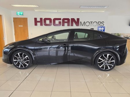 2023 Toyota Prius * Jan 2026 Pricing * Plug-in Hybrid Auto * New Model * €33,950