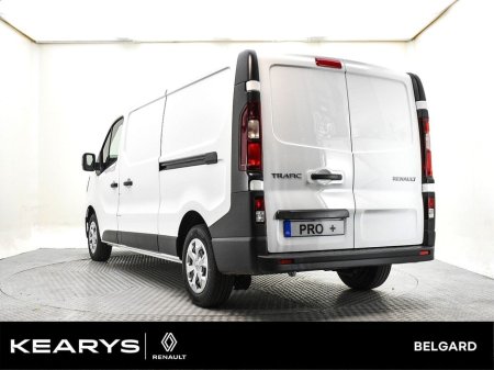 2024 Renault Trafic BUSINESS LWB 130BHP @ KEARYS BELGARD. €25,800 thumbnail