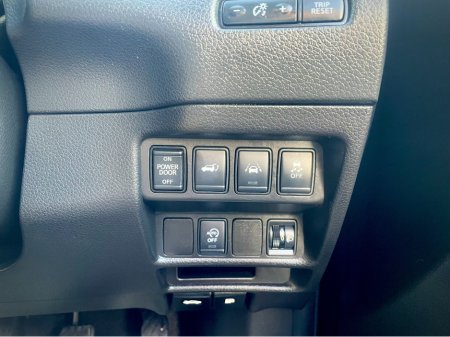 2018 Nissan X-Trail N-CONNECTA DCI 1.6 VISIA 130BHP 7S 5DR €19,950 thumbnail