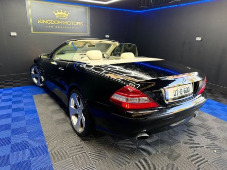2007 Mercedes-Benz SL Class SL 350 €21,700 thumbnail