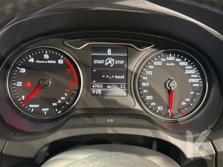 2017 Audi A3 1.4L TFSI AUTOMATIC - ALLOY WHEELS - MULTI FUNCTION STEERING WHEEL - CRUISE CONTROL - HEATING / AC CONTROLS - REVERSE CAMERA €17,950 thumbnail