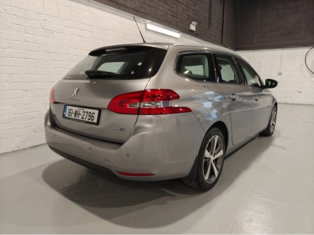 2016 Peugeot 308 1.6 HDI BLUE 120 ALLURE E EAT6 5DR AUTO €9,750 thumbnail