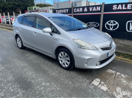 2012 Toyota Prius Alpha ZVW41 HYBRID 5DR  5 SEATER AUTO