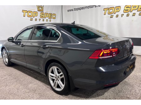 2020 Volkswagen Passat TDI SEL S-A 4DR AUTO €19,700 thumbnail