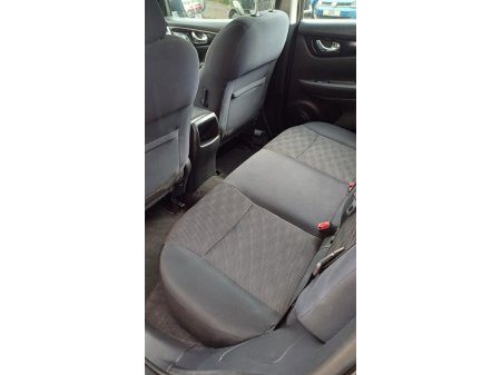 2015 Nissan Qashqai 1.5 DSL SV 4DR €7,999