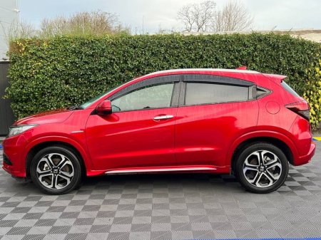 2020 Honda Vezel 1.5 HYBRID AUTO // ADAPTIVE CRUISE CONTROL // REVERSE CAMERA // 17