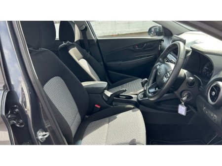 2021 Hyundai Kona STUNNING ONE OWNER 1.0 PETROL KAUAI COMFORT 5DR €18,950 thumbnail