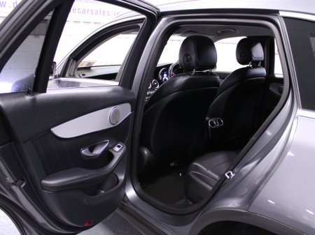 2017 Mercedes-Benz GLC Class 250 D 4MATIC AMG SPORT 5DR AU €25,950 thumbnail