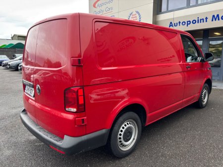 2021 Volkswagen Transporter  €14,595