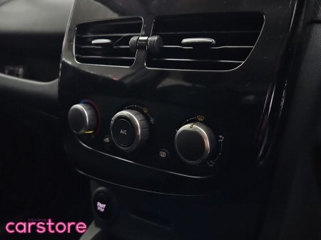 2017 Renault Clio 1.2 16V 75 DYNAMIQUE NAV €11,880 thumbnail