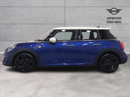 2020 MINI Hatch 5-Door Cooper Sport €22,950
