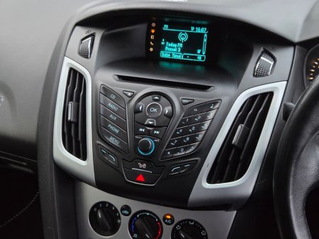 2014 Ford Focus 1.0 ECOBOOST ZETEC 100PS 5DR €6,250 thumbnail